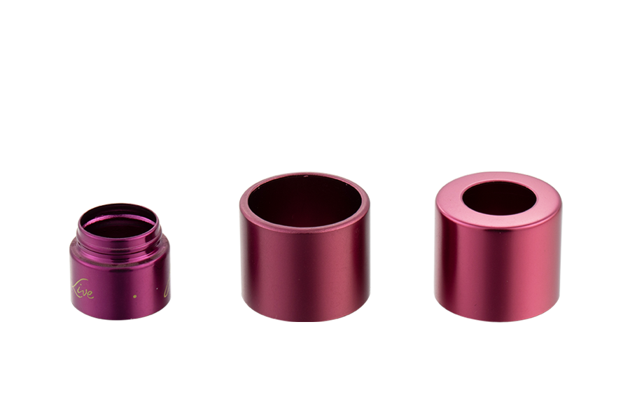 Avec un accessoire d'emballage cosmétique en aluminium arc